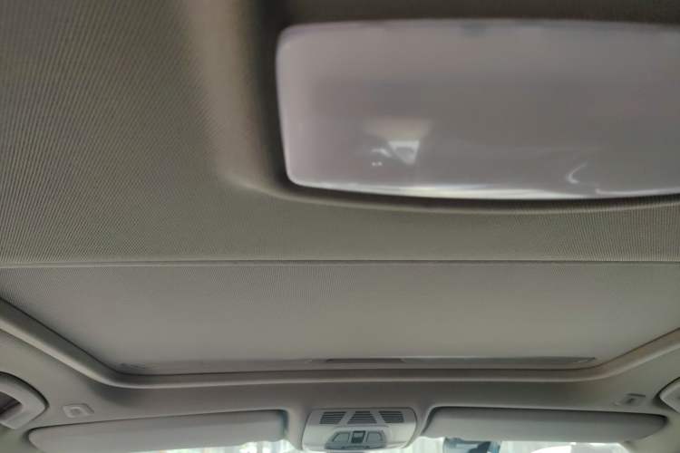 Used BMW 3 Series 2016 316i Fashion Model
