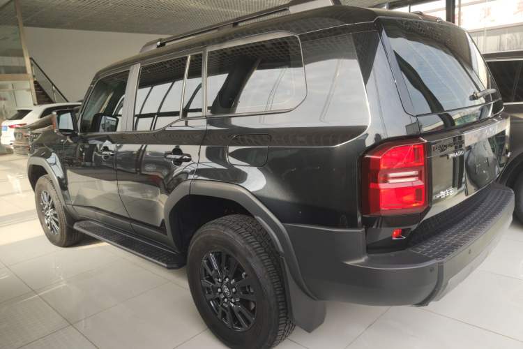 Used Toyota Prado 2024 2.4T All-Terrain TX Version 5 Seats
