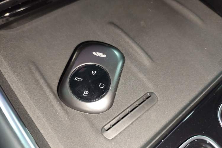 Used Chery Fengyun T9 2024 120 Long-Range Comfort Version 5 Seats Lithium Iron Phosphate
