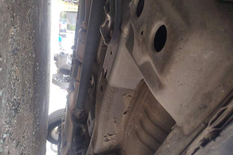 Used Chevrolet Captiva 2015 2.4L 4x4 Flagship Edition 7-Seater
