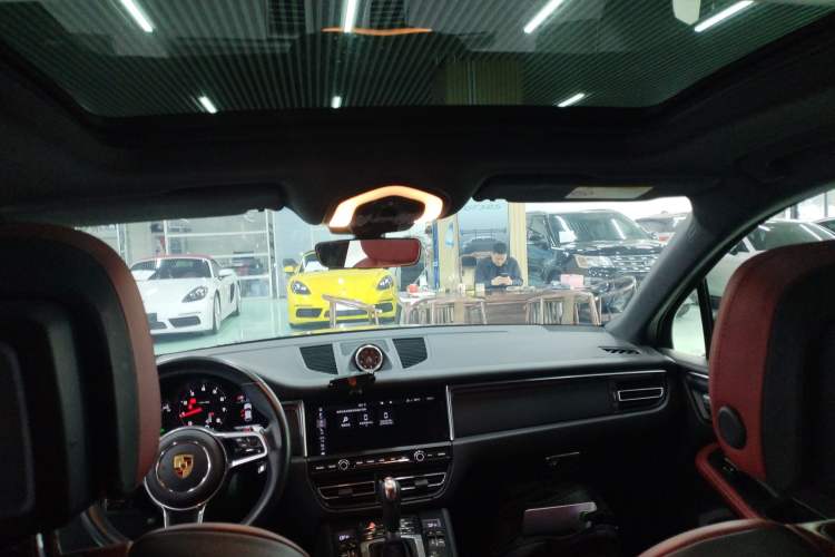 Used Porsche Macan 2021 Macan 2.0T