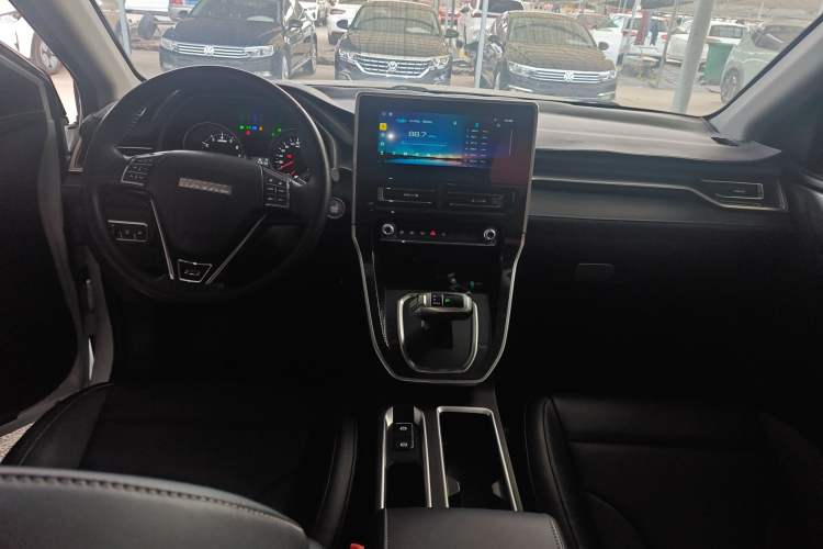 Used Haval M6 2021 PLUS 1.5T DCT Luxury Smart Connectivity Model
