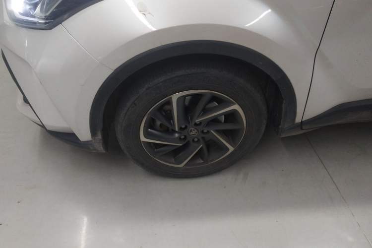 Used Toyota C-HR 2021 2.0L Luxury Edition
