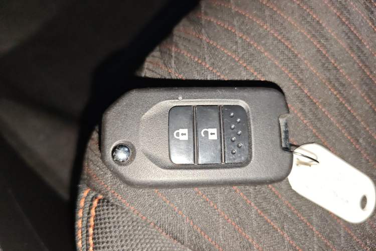 Used Honda Fit 2018 1.5L CVT Trendy Run+ Edition