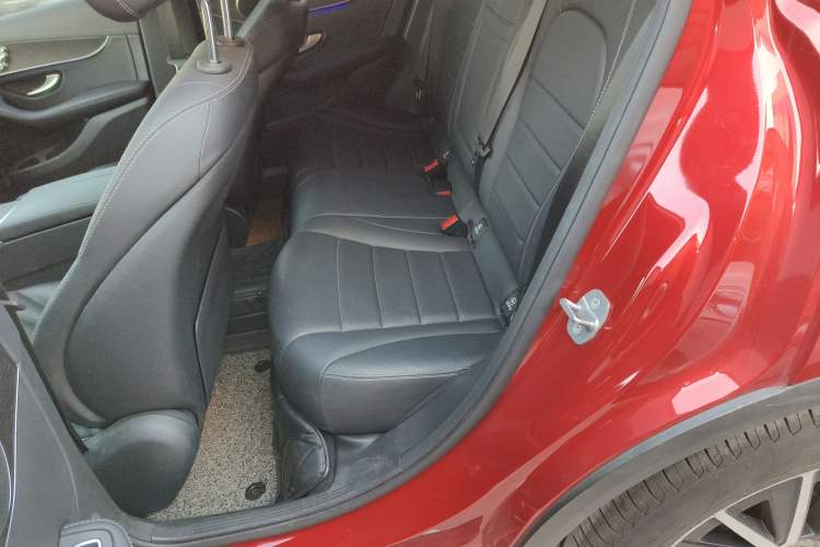 Used Mercedes-Benz GLC Coupe 2020 GLC 300 4MATIC Coupe SUV
