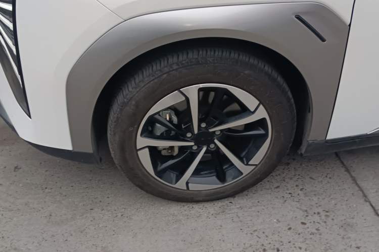 Used AION Y 2023 Y Business Edition
