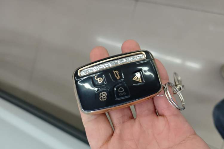 Used Land Rover Range Rover Evoque 2015 2.0T Five-Door Zhiyao Edition
