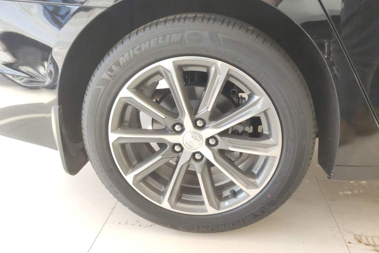 Used Buick LaCrosse 2022 652T Luxury Version
