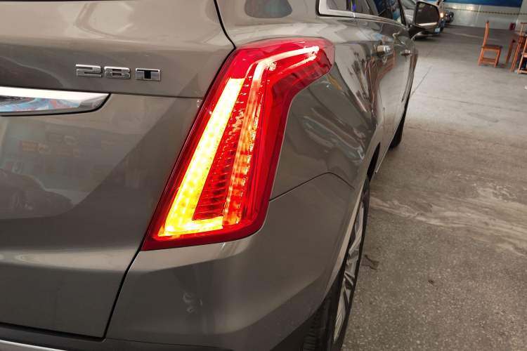 Used Cadillac XT5 2018 28T Four-Wheel Drive Luxury Model
