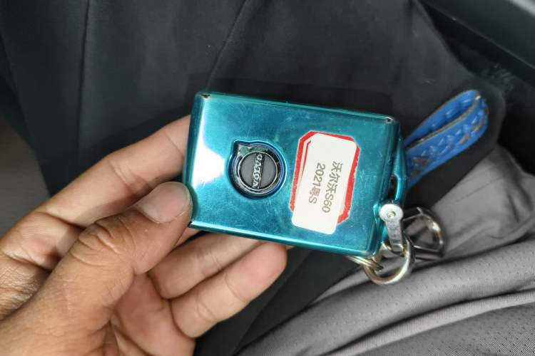 Used Volvo S60 2021 T4 Zhiyi Luxury Edition
