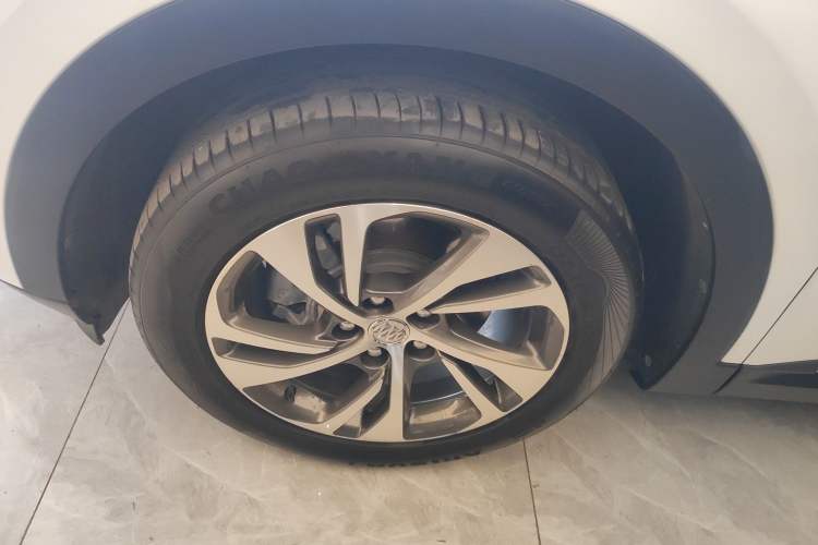 Used Buick Envision 2020 Encore S 652T Two-Wheel Drive Luxury Model