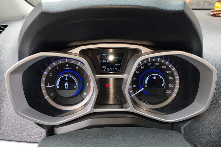 Used  Refine S3 2016 1.5L Manual Luxury Smart Version
