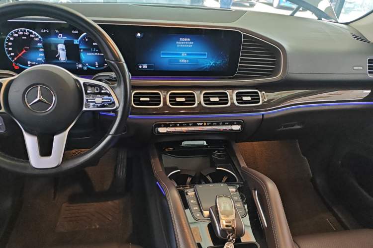 Used Mercedes-Benz GLE 2022 GLE 350 4MATIC Stylish Model
