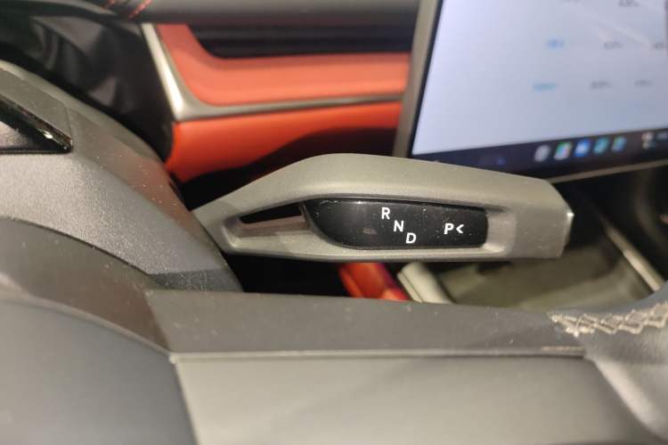 Used  SU7 2024 Four-Wheel-Drive Max Founder's Edition
