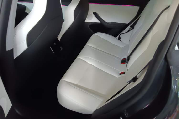 Used Tesla Model 3 2024 High-Performance All-Wheel-Drive Version
