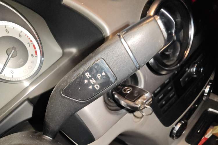 Used Mercedes-Benz GLK-Class 2014 GLK 260 4MATIC Dynamic Model