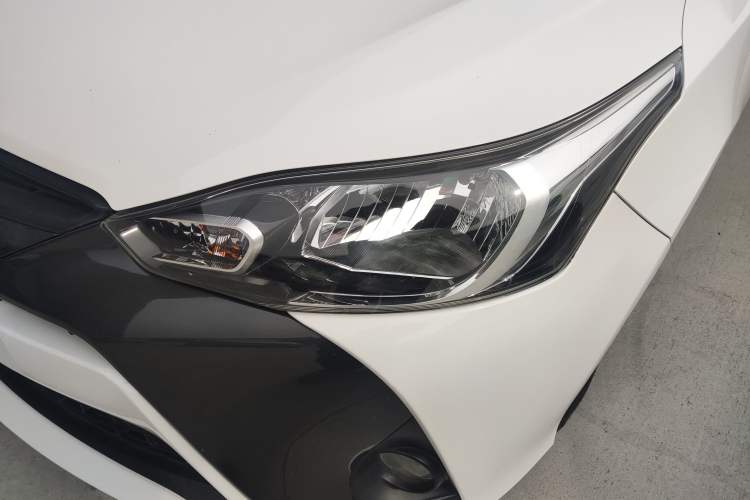 TDK.VehicleDetails.img