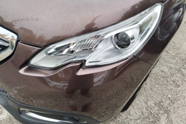 Used Peugeot 2008 2014 1.6L Automatic Fashion Edition
