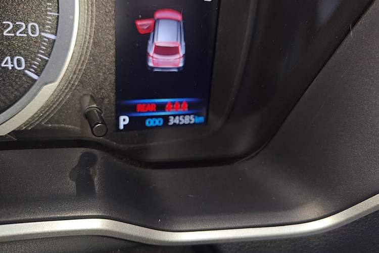 Used Toyota FRONTLANDER 2022 2.0L CVT Luxury Edition
