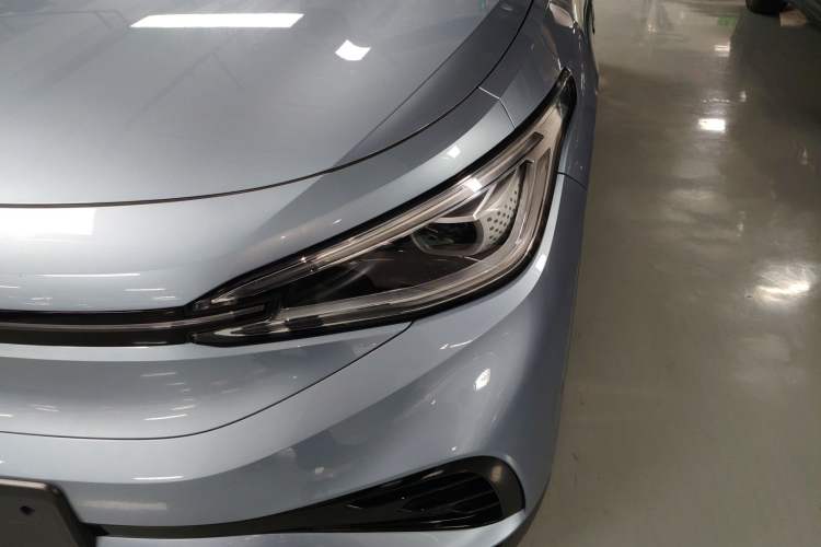 Used Volkswagen ID.4 X 2023 Ultra-Intelligent Long-Range Version
