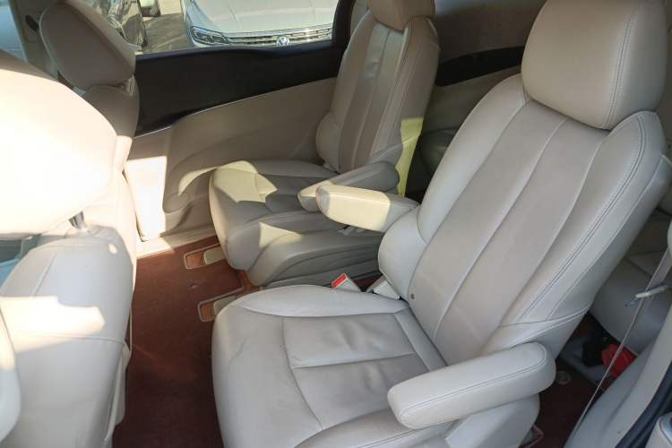 Used Buick GL8 2018 28T Luxury Model China VI Standard