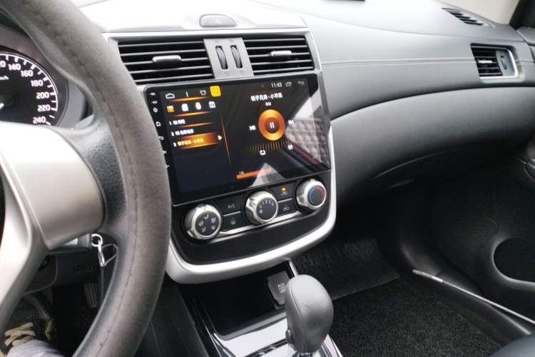 Used Nissan Tiida 2016 1.6L CVT Cool Dynamic Edition
