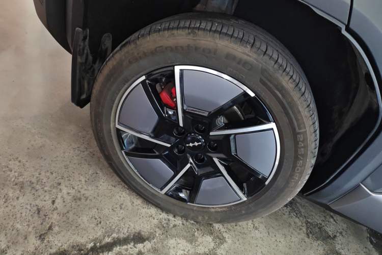 Used  Titanium 3 2025 501KM All-Wheel Drive Intelligent Driving Ultra Version