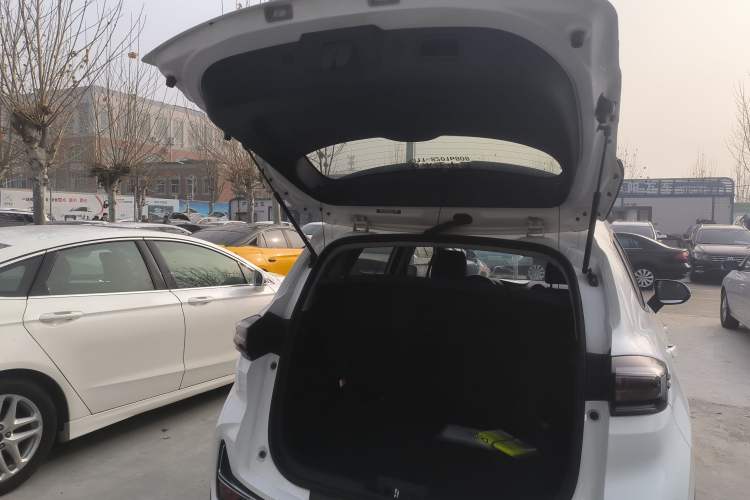 Used Changan CS15 2021 1.5L Automatic Entry-Level Trim
