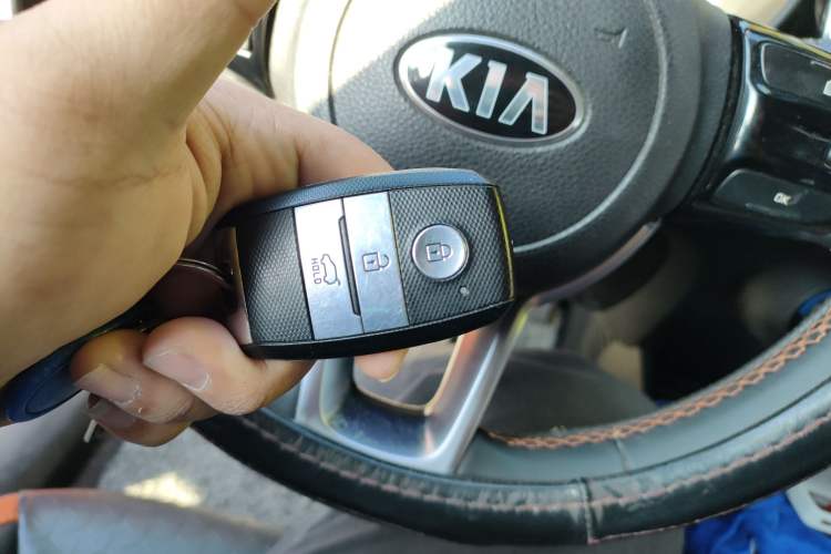 Used Kia kx1 Stonic 2019 1.4L Automatic Fun Edition China V Standard