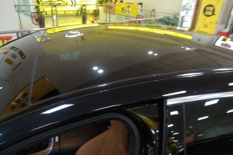 Used Mercedes-Benz E-Class 2024 Facelift E 300 L Luxury Edition
