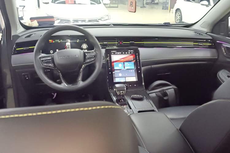 Used Roewe RX5 2021 PLUS 330TGI Automatic National Trend Intelligent Deluxe Edition
