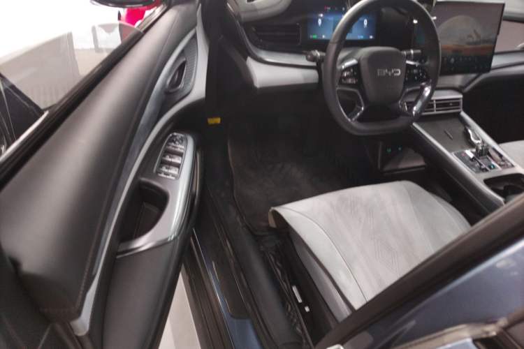 Used BYD Seal 2023 DM-i 1.5L 121km Luxury Model