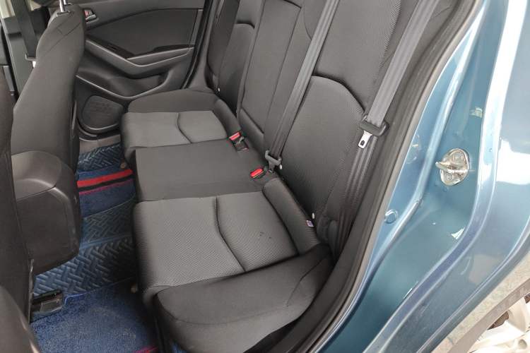 Used Mazda Mazda 3 Axela 2017 Sedan 1.5L Automatic Comfort Model Emission Standard China V