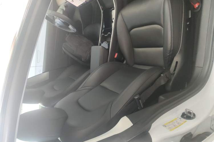 Used Tesla Model 3 2019 Standard Range Rear-Wheel Drive Upgraded Version (60 kWh)
