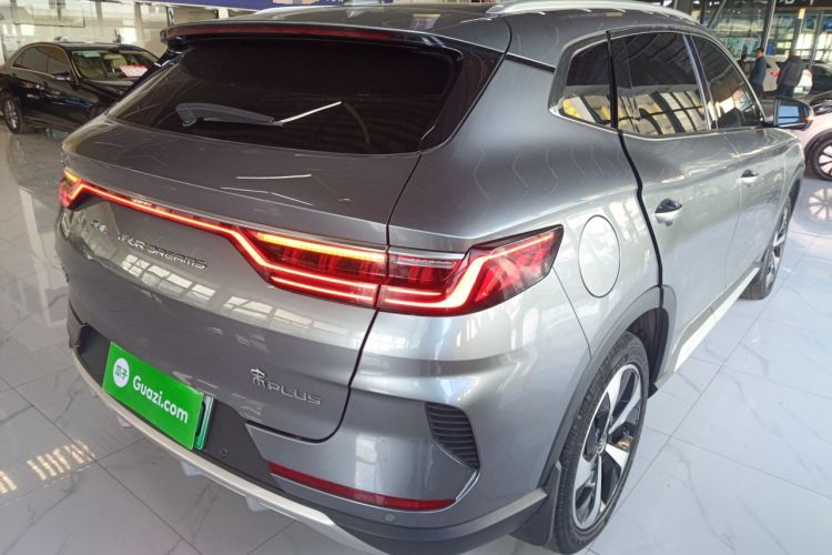 Used BYD Song PLUS New Energy 2021 EV Flagship Model
