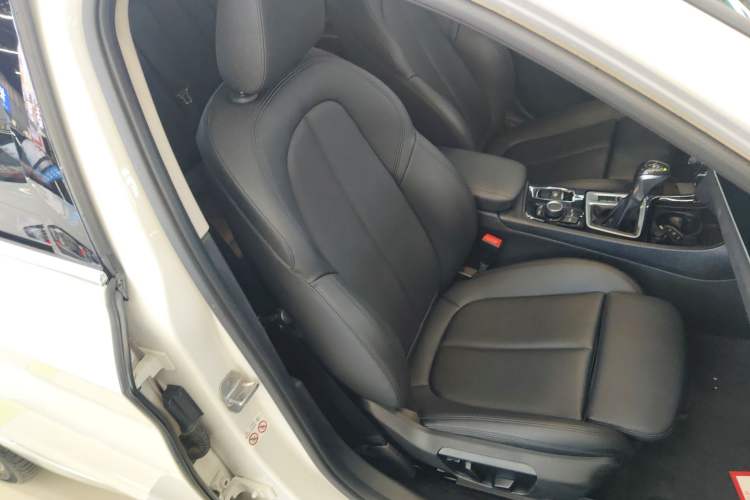 Used BMW 1 Series 2018 118i Sport Edition