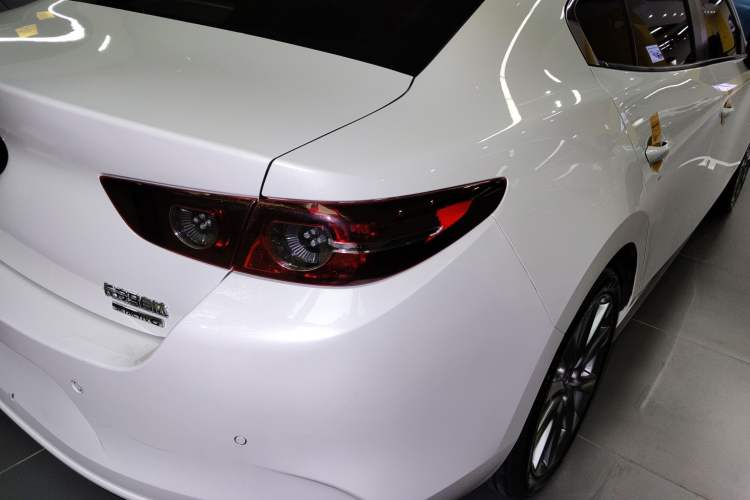 Used Mazda Mazda 3 Axela 2021 2.0L Automatic Zhiya Edition