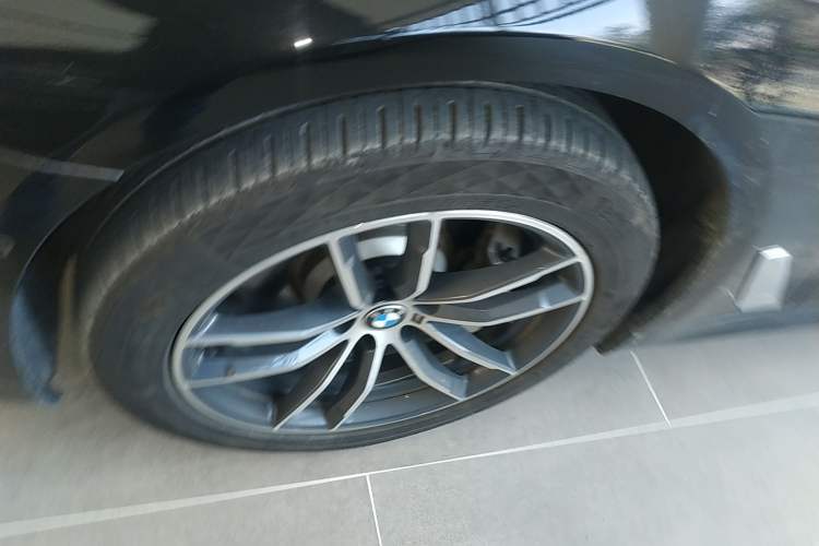 Used BMW 5 Series New Energy 2022 Restyled 535Le M Sport Package
