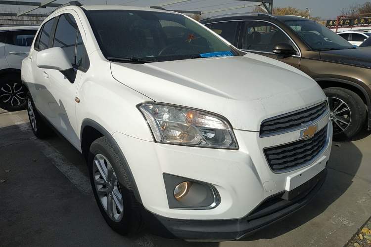 Used Chevrolet Trax 2016 1.4T Automatic Two-Wheel Drive Comfort Version with Sunroof
