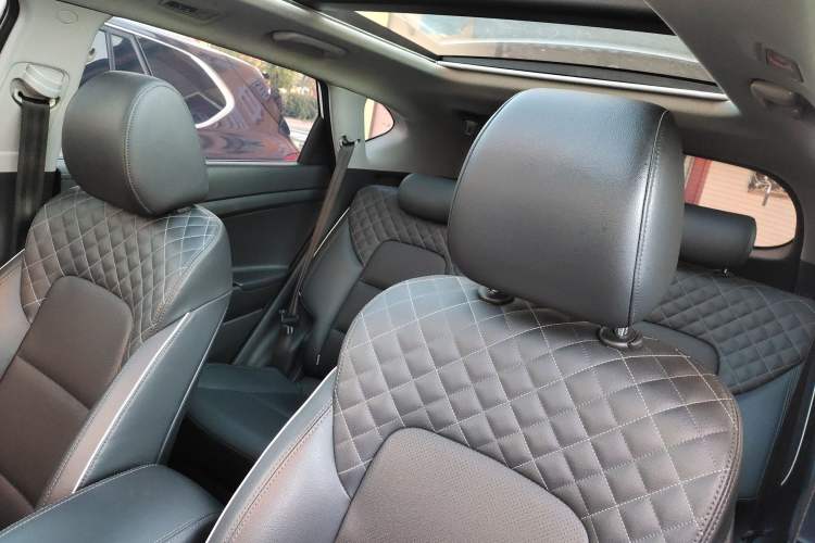 Used Hyundai Tucson 2020 280TGDi Two-Wheel-Drive GLS Fashion Edition China VI Standard