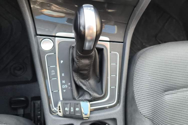 Used Volkswagen Golf 2020 280TSI DSG Comfort Version
