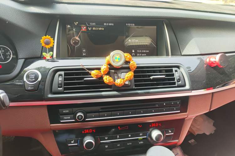 Used BMW 5 Series 2017 520Li Elegant Edition
