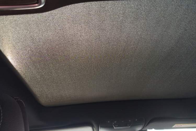 Used Mercedes-Benz GLC 2019 Facelift GLC 260 L 4MATIC Luxury Model
