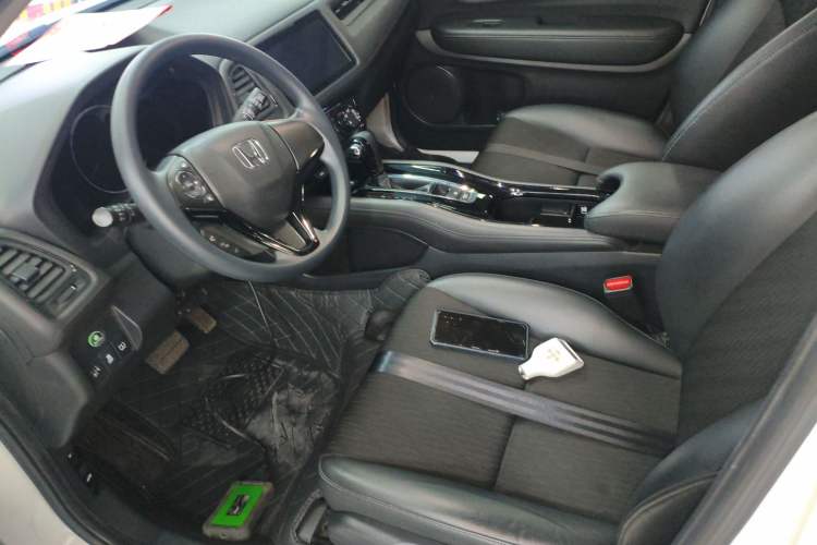 Used Honda Vezel 2020 1.5L CVT Pioneer Edition