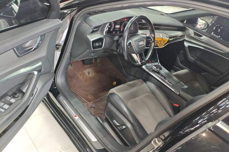 Used Audi A6L 2023 Revised 45 TFSI Prestige Dynamic Edition
