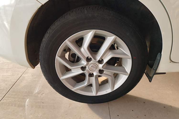 Used Nissan Tiida 2021 1.6L CVT Cool Edition