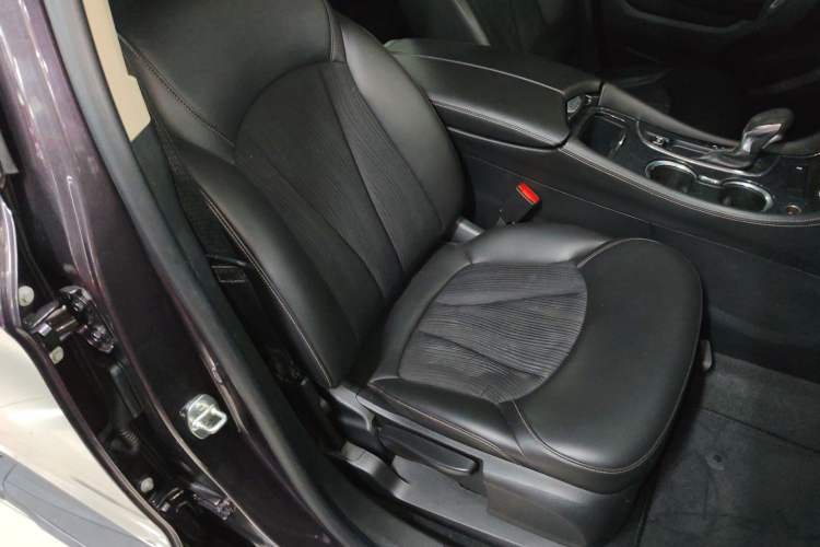 Used Buick Envision 2016 20T Two-Wheel Drive Leading Version