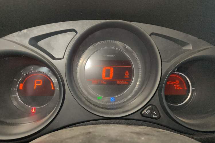 Used Citroen C4L 2015 1.2T Automatic Luxury Edition
