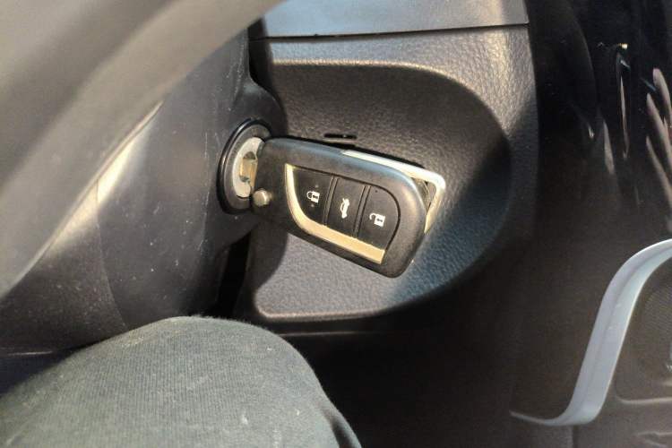 Used Toyota Corolla 2017 Revised Version 1.2T S-CVT GL-i
