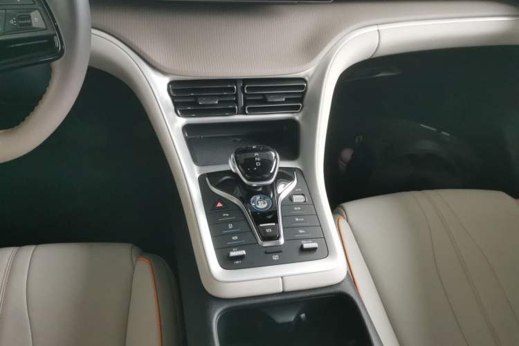 Used BYD Song Pro New Energy 2023 Champion Edition DM-i 110KM Beyond Model
